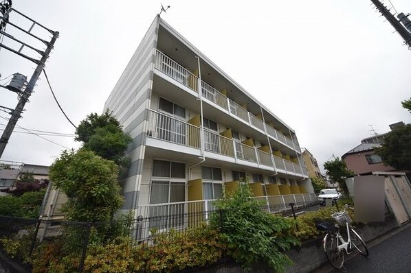 レオパレスAdmirationNEXTの物件外観写真